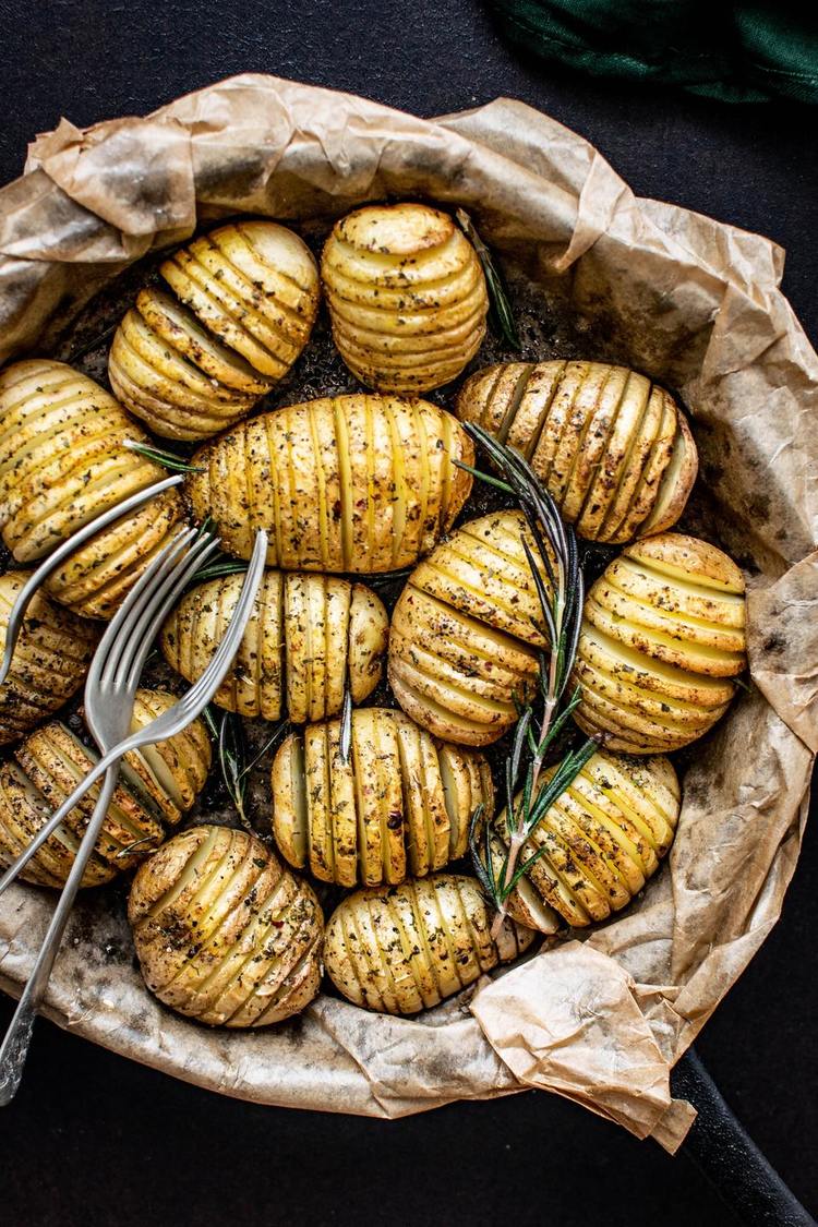 Potatoes Recipe - Thyme and Garlic Hasselback Potatoes