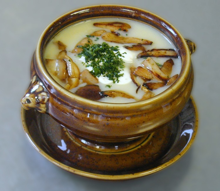 Potato Recipe - Potato Soup with Mushrooms and Onions